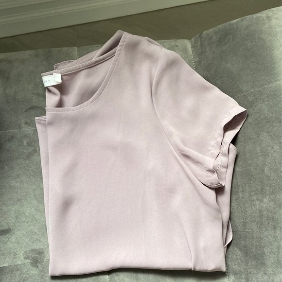 Lush Top - Picture 7 of 7